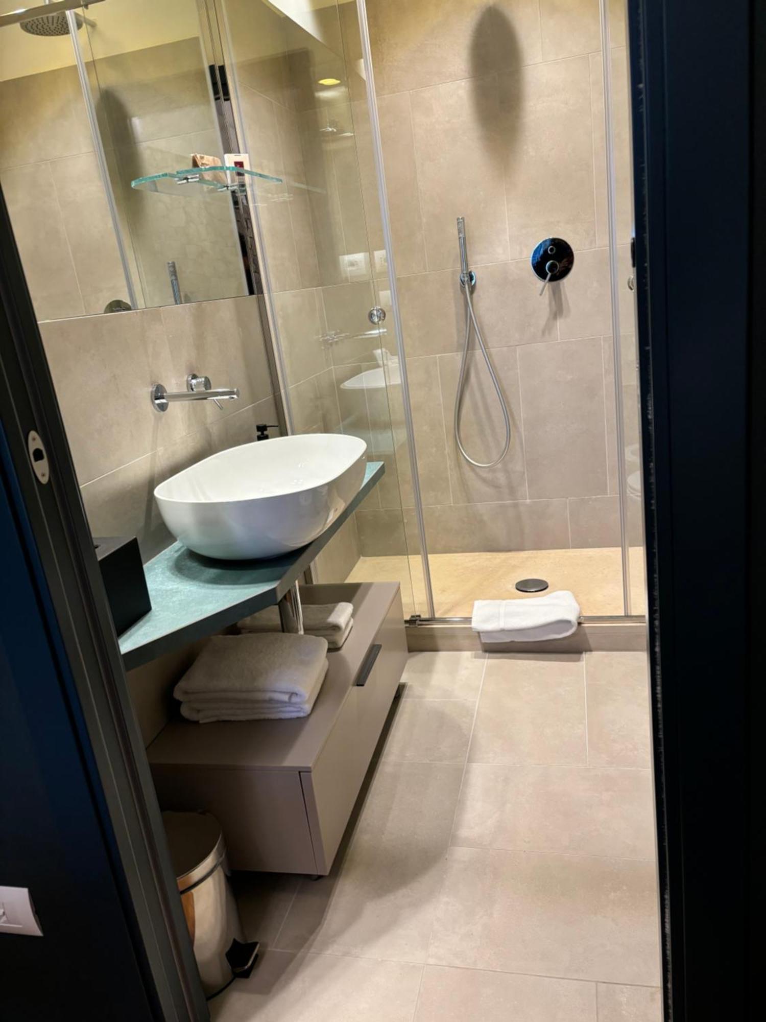 Garesio Wine Resort Serralunga d'Alba Zewnętrze zdjęcie